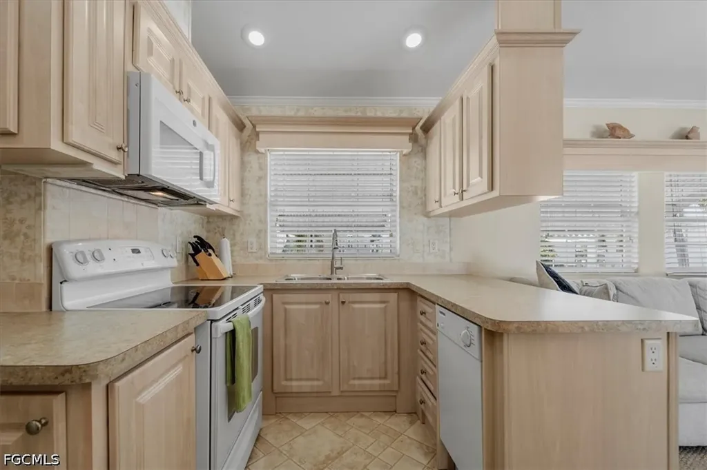 1159 Daniels Road Moore Haven FL 33471