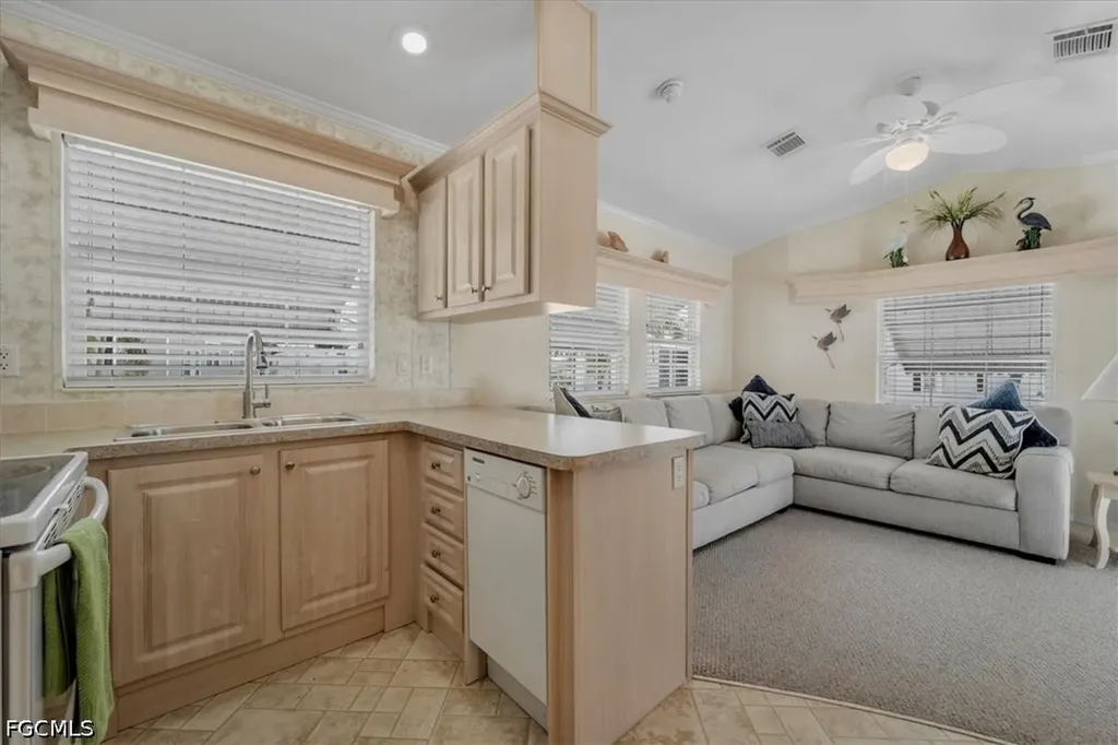 1159 Daniels Road Moore Haven FL 33471