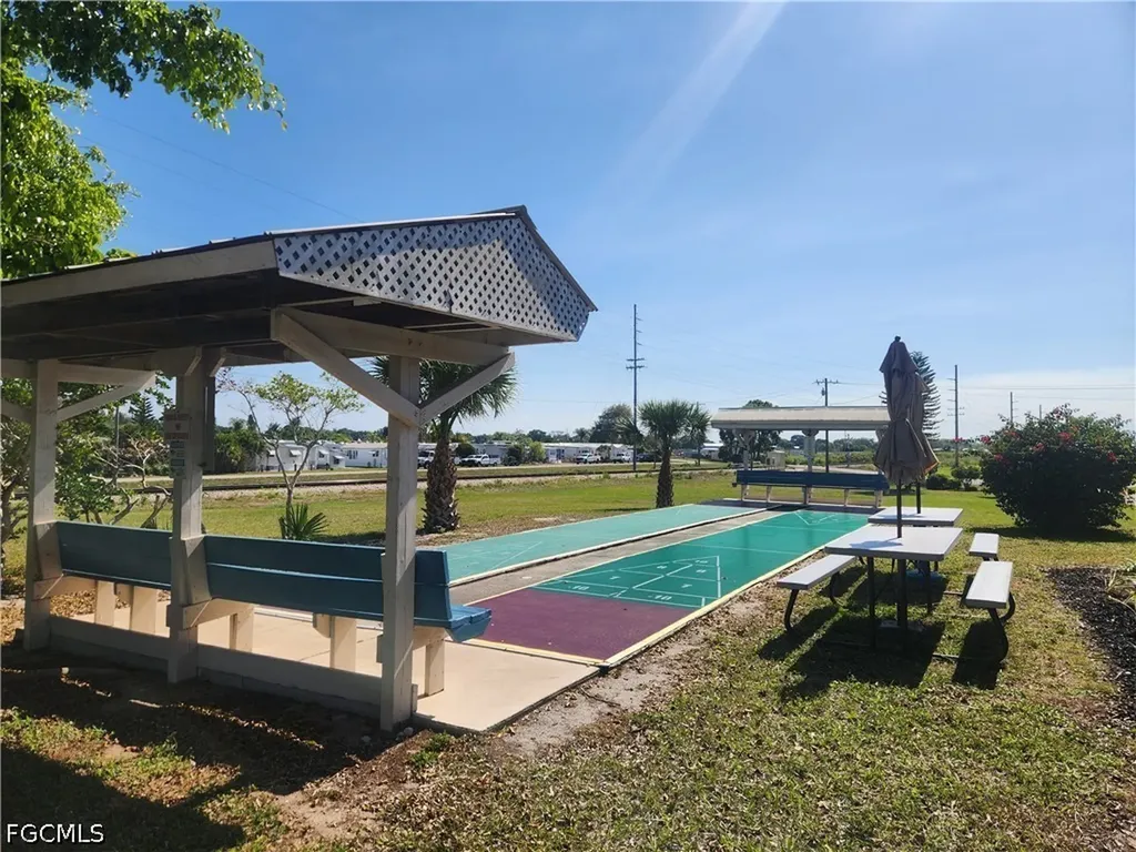 1159 Daniels Road Moore Haven FL 33471