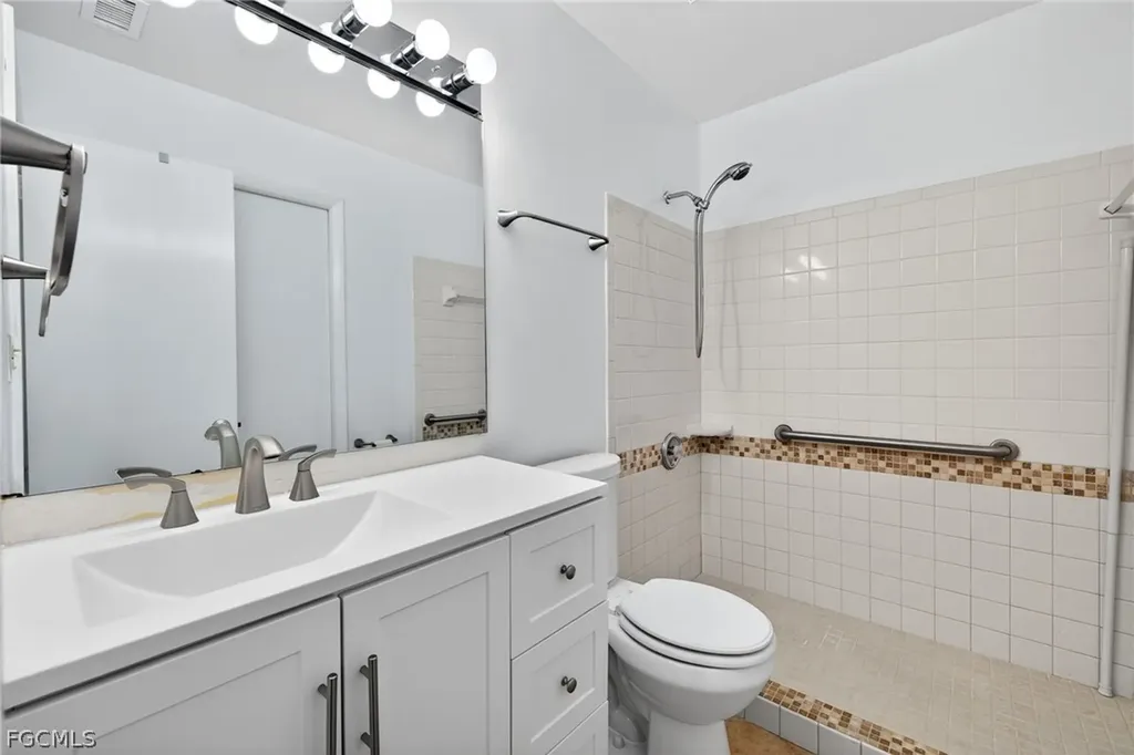 3271 Royal Canadian Trace Fort Myers FL 33907