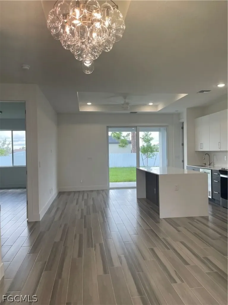 2614 NW 27th Street Cape Coral FL 33993