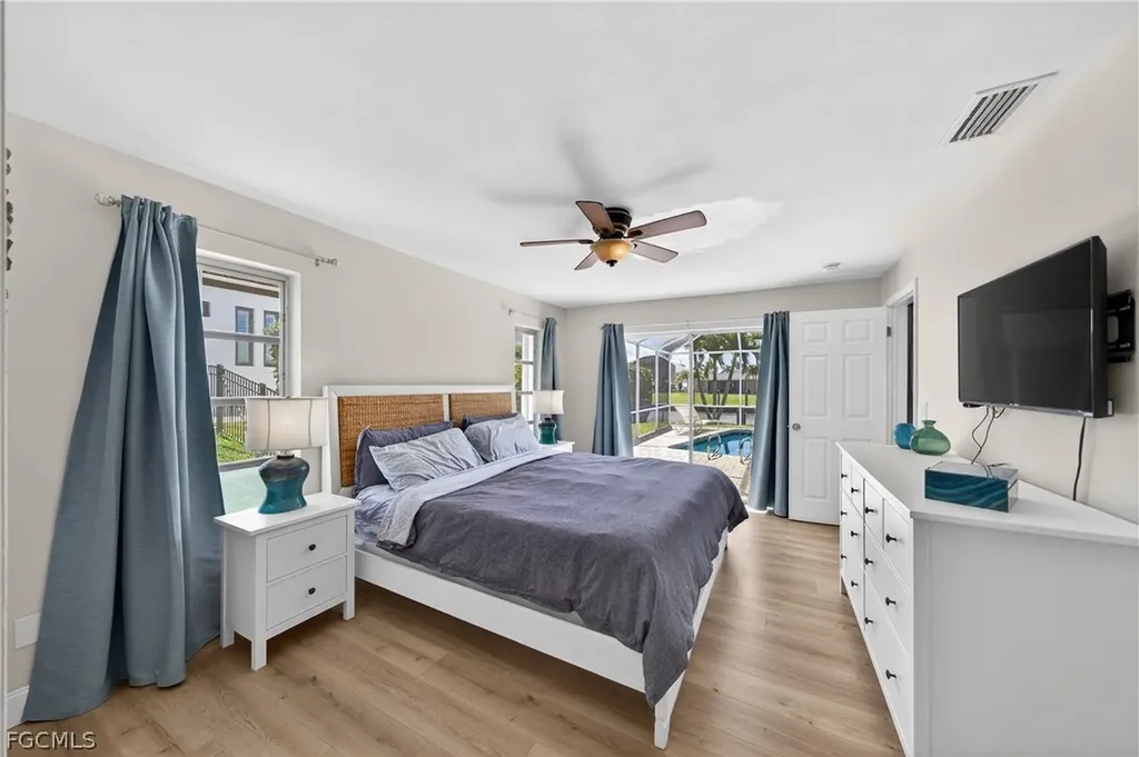 124 SW 56th Terrace Cape Coral FL 33914