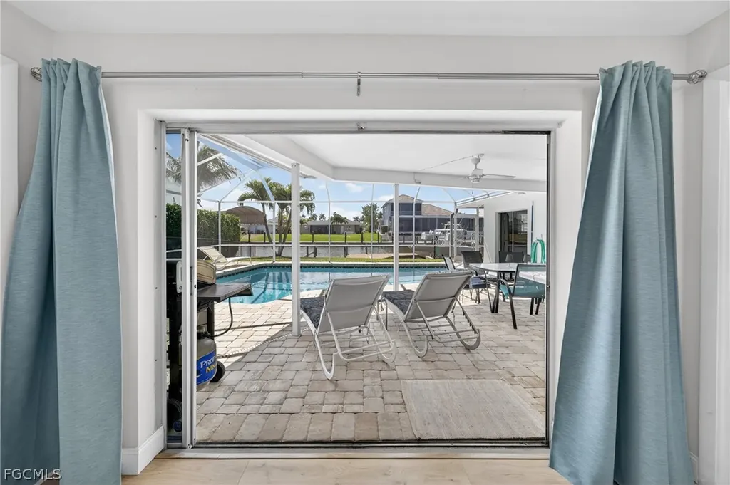124 SW 56th Terrace Cape Coral FL 33914