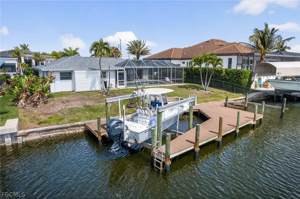 124 SW 56th Terrace Cape Coral FL 33914