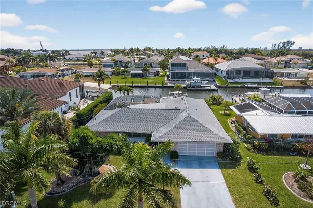 124 SW 56th Terrace Cape Coral FL 33914