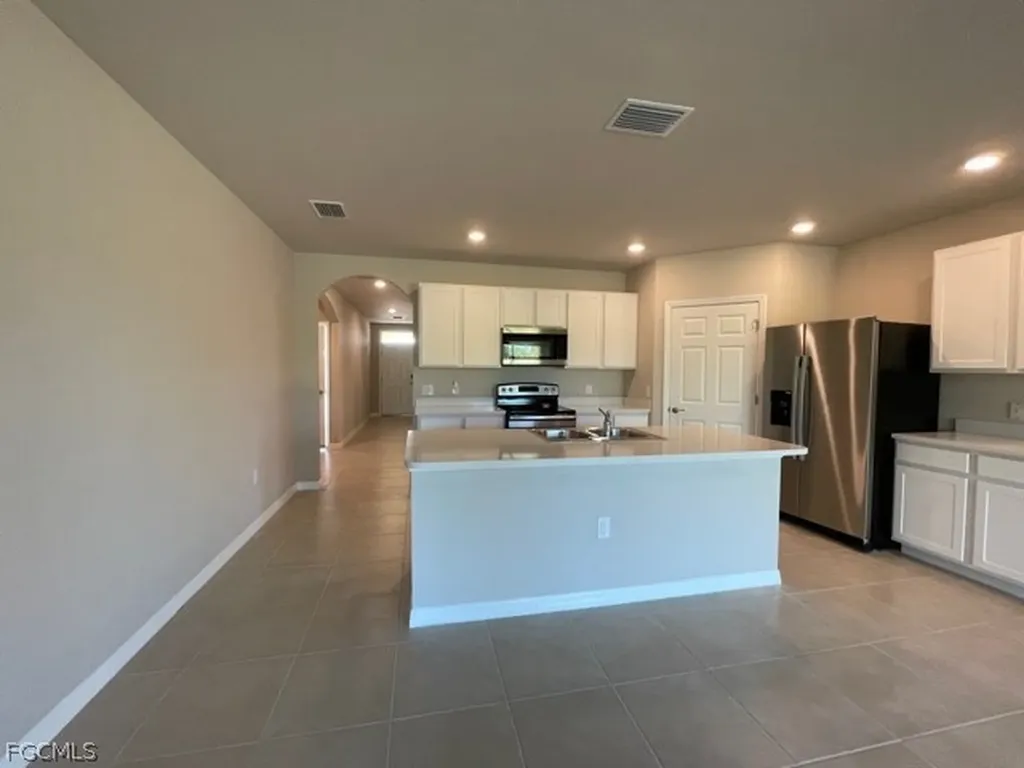3152 Cozumel Court Cape Coral FL 33909