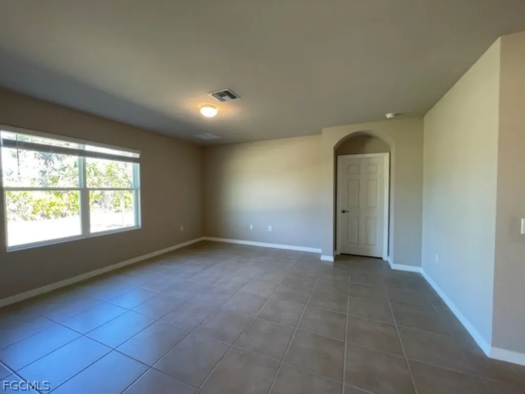 3152 Cozumel Court Cape Coral FL 33909