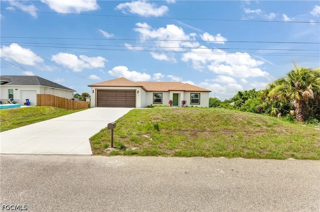 731 Anaconda Avenue S Lehigh Acres FL 33974