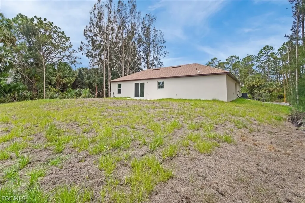 731 Anaconda Avenue S Lehigh Acres FL 33974