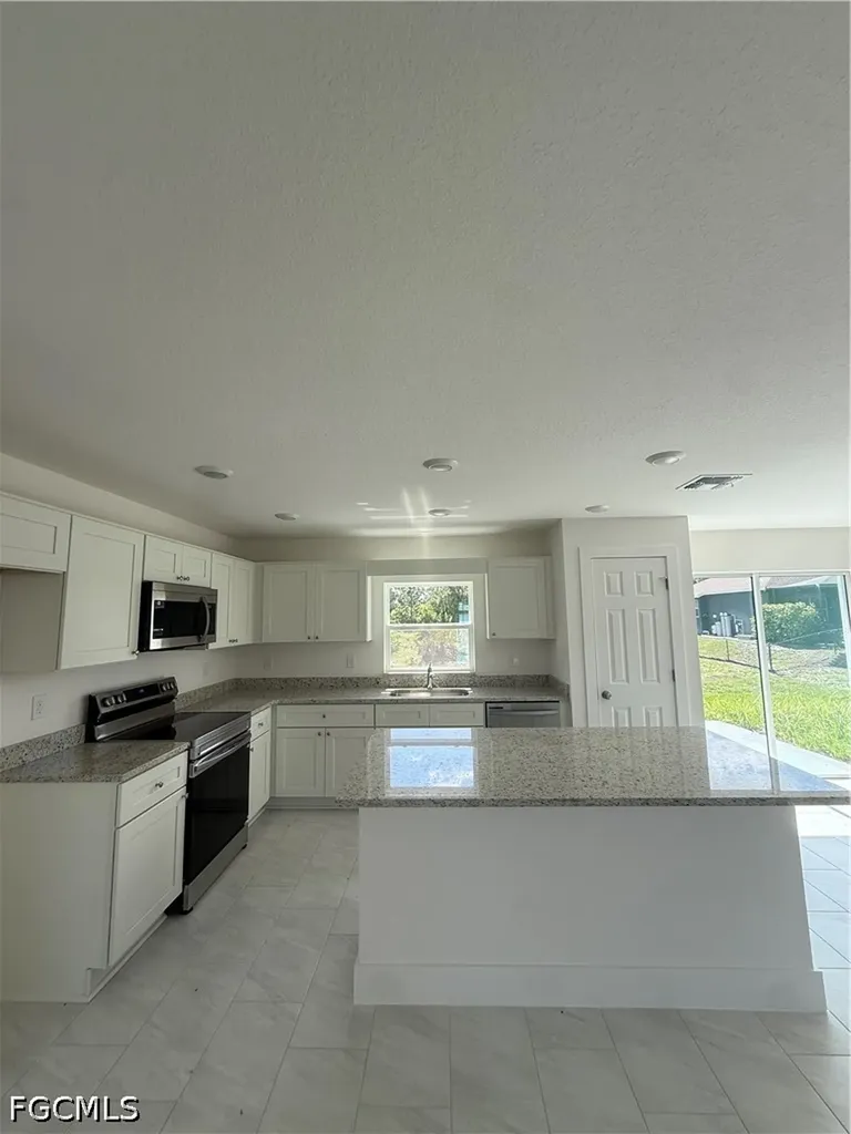 731 Anaconda Avenue S Lehigh Acres FL 33974