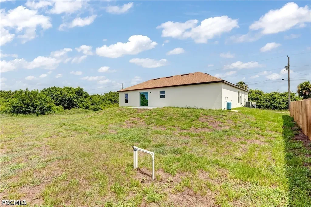 731 Anaconda Avenue S Lehigh Acres FL 33974