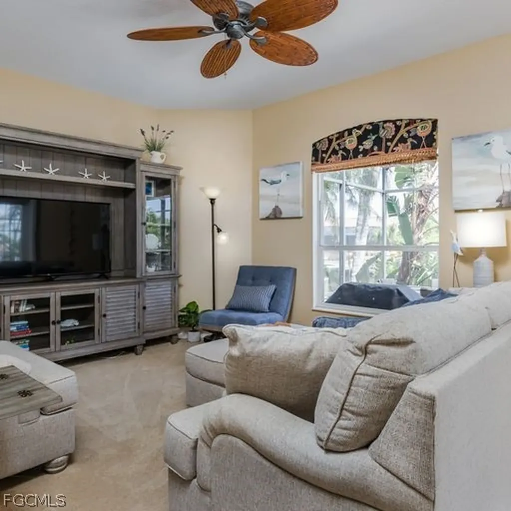 2317 SW 43rd Lane Cape Coral FL 33914