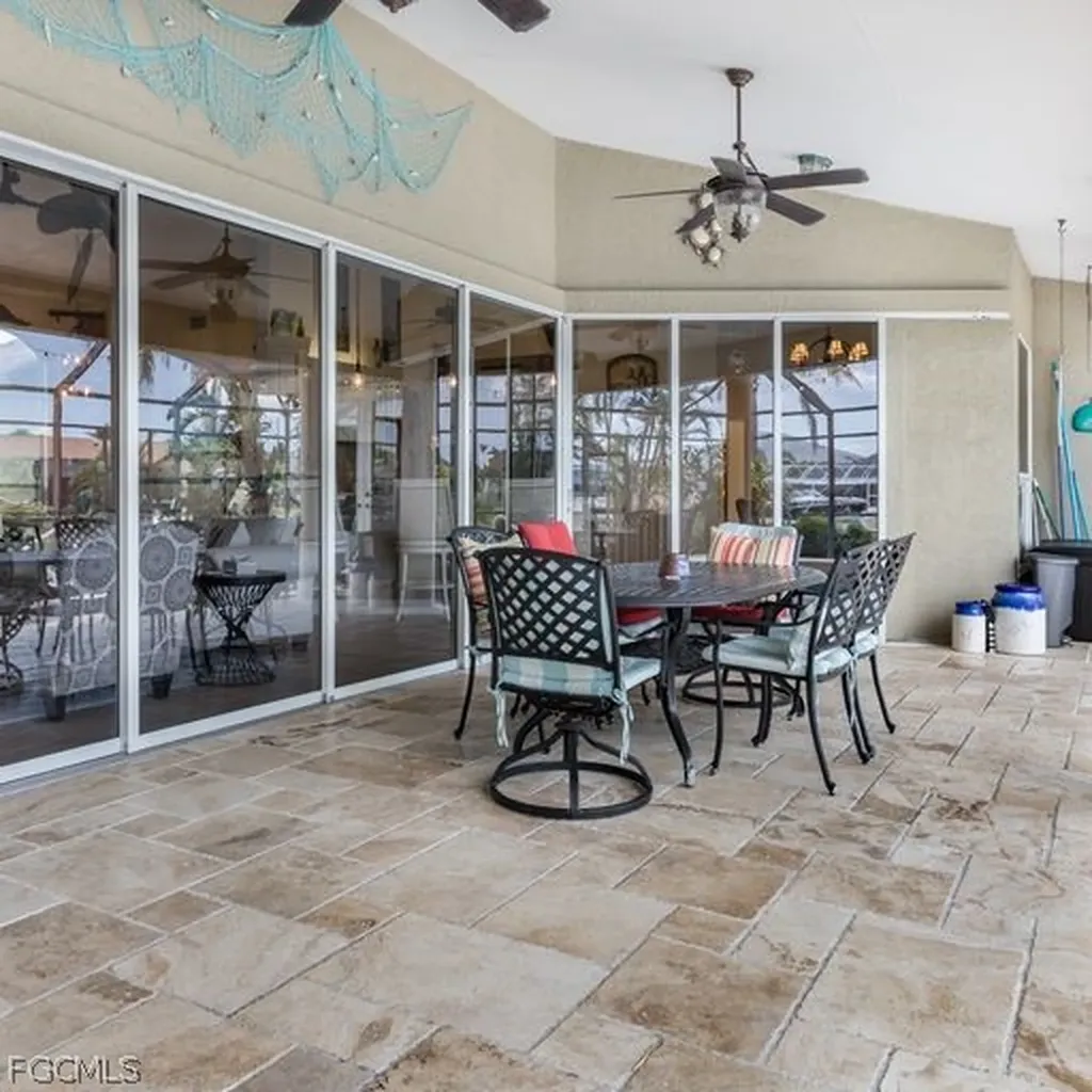 2317 SW 43rd Lane Cape Coral FL 33914