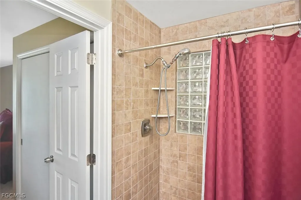 2237 Flora Avenue Fort Myers FL 33907