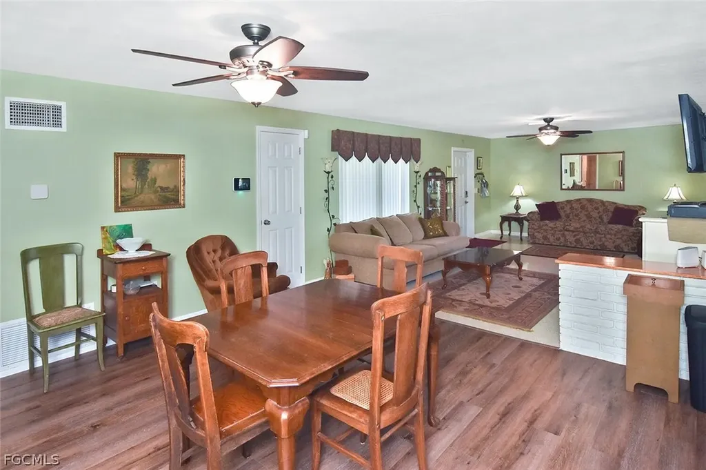 2237 Flora Avenue Fort Myers FL 33907
