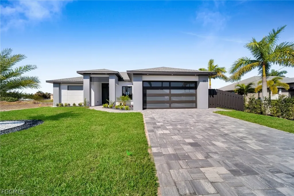 332 SW 26th Avenue Cape Coral FL 33991