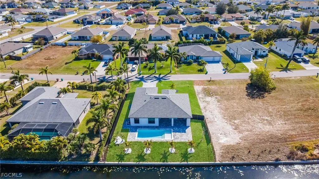 332 SW 26th Avenue Cape Coral FL 33991