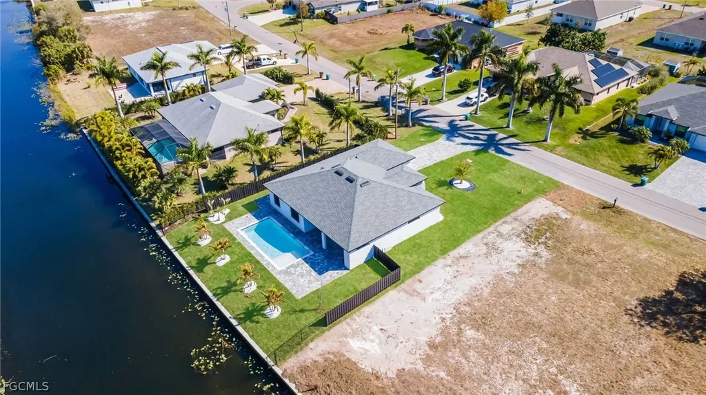 332 SW 26th Avenue Cape Coral FL 33991