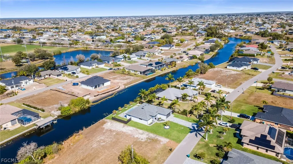 332 SW 26th Avenue Cape Coral FL 33991