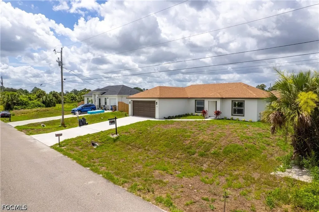 1242 Echard Street E Lehigh Acres FL 33974