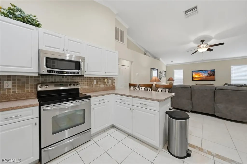 2117 NE 40th Street Cape Coral FL 33909