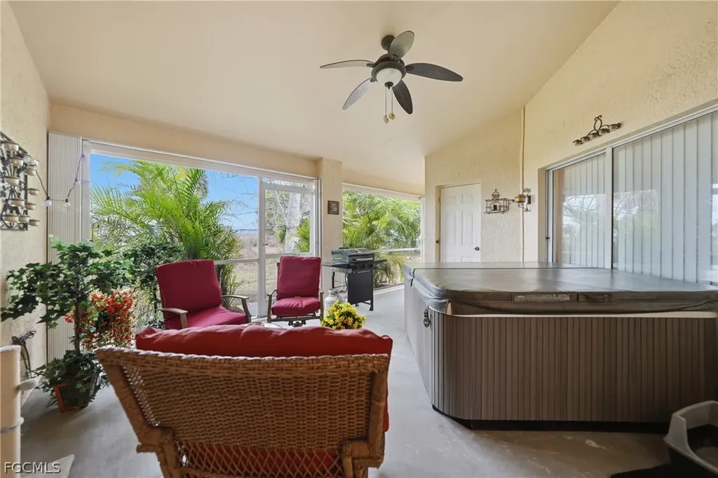 2117 NE 40th Street Cape Coral FL 33909