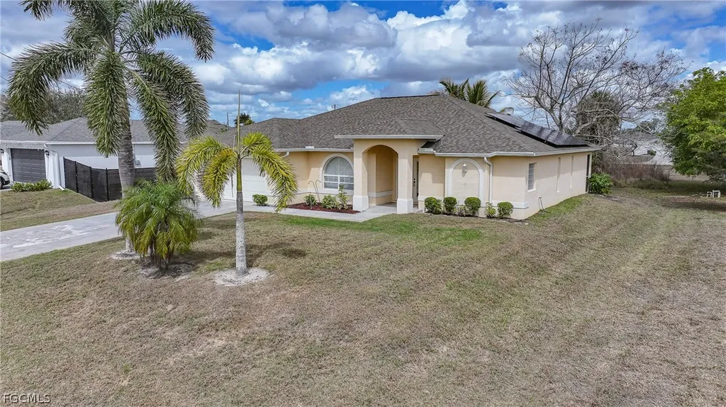 2117 NE 40th Street Cape Coral FL 33909