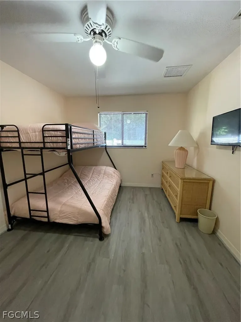 130 SE 44th Street Cape Coral FL 33904