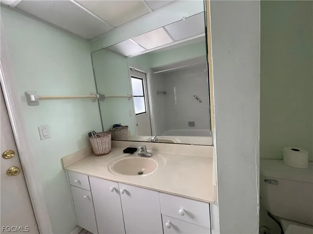 130 SE 44th Street Cape Coral FL 33904