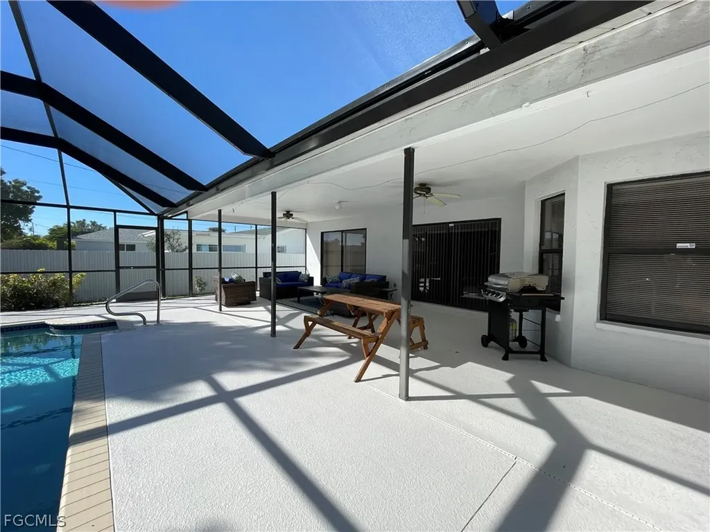 130 SE 44th Street Cape Coral FL 33904