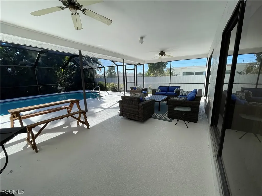 130 SE 44th Street Cape Coral FL 33904