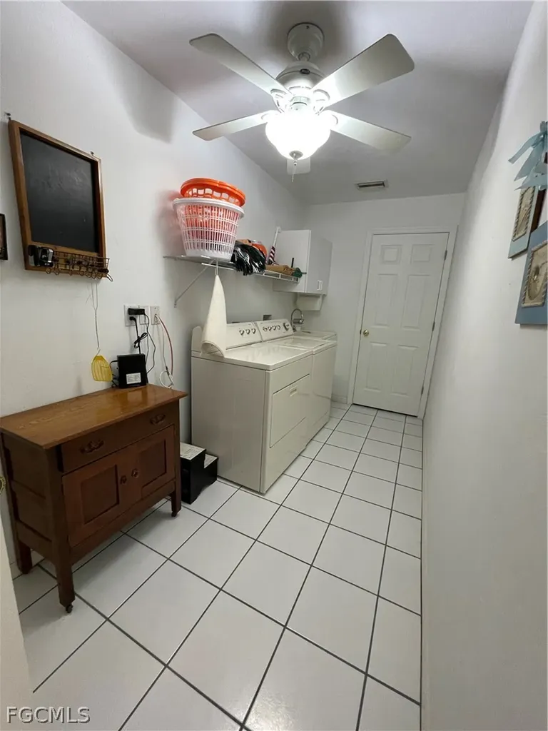 130 SE 44th Street Cape Coral FL 33904