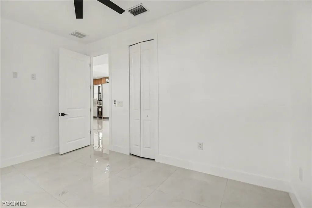 1030 NE Juanita Place Cape Coral FL 33909