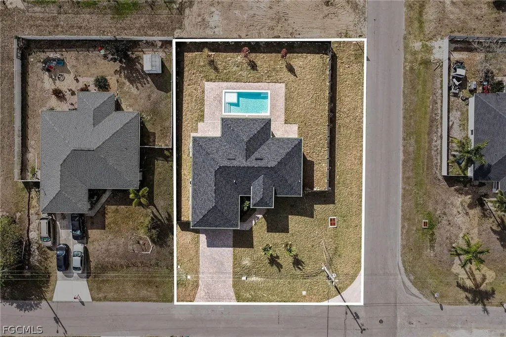 1030 NE Juanita Place Cape Coral FL 33909