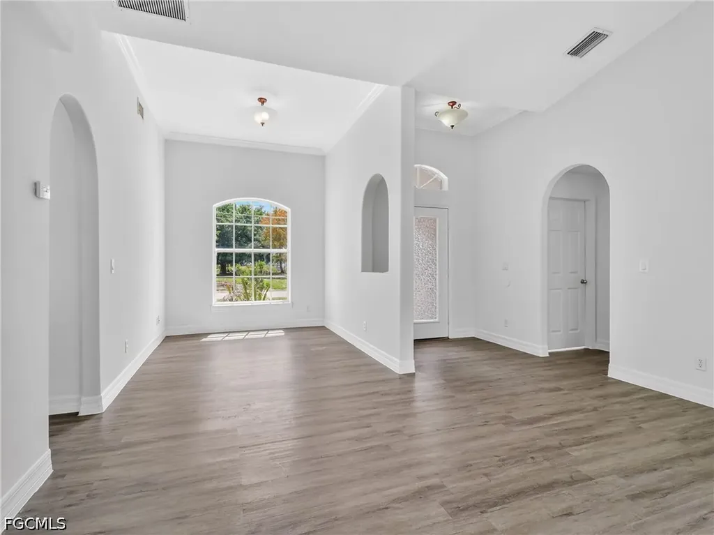 3404 34th Street SW Lehigh Acres FL 33976