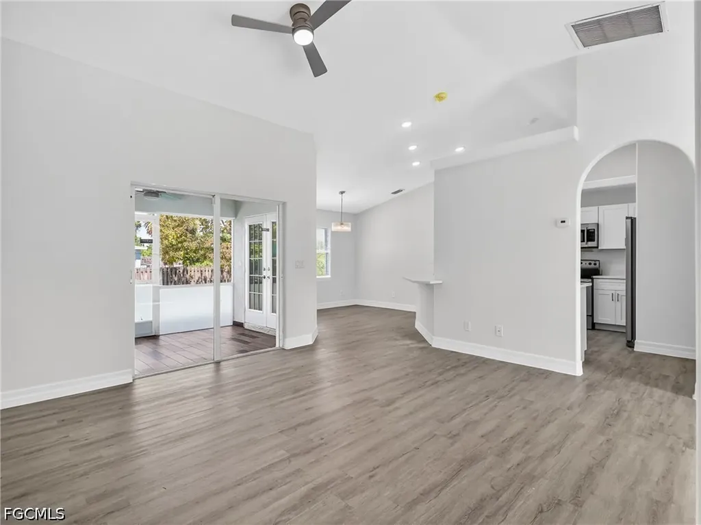 3404 34th Street SW Lehigh Acres FL 33976