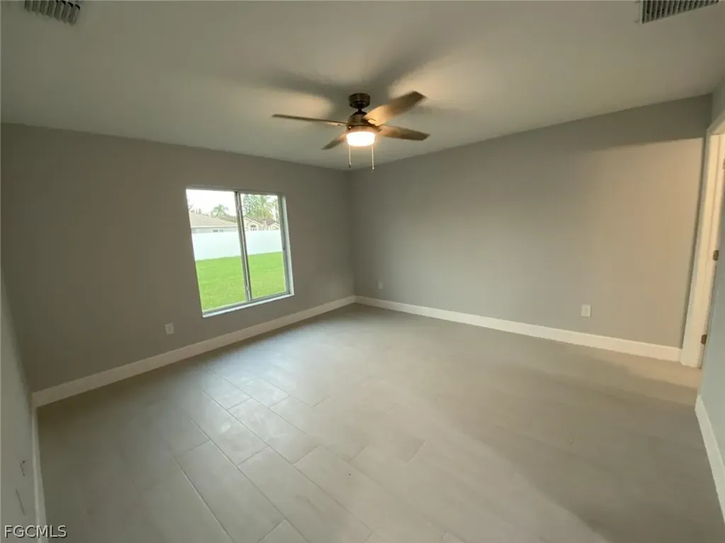 23 NE 16th Place Cape Coral FL 33909