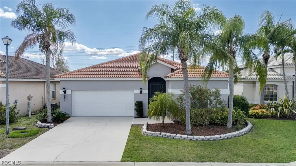 11200 Lakeland Circle Fort Myers FL 33913