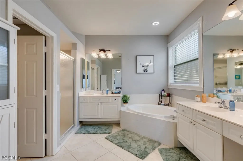 11200 Lakeland Circle Fort Myers FL 33913
