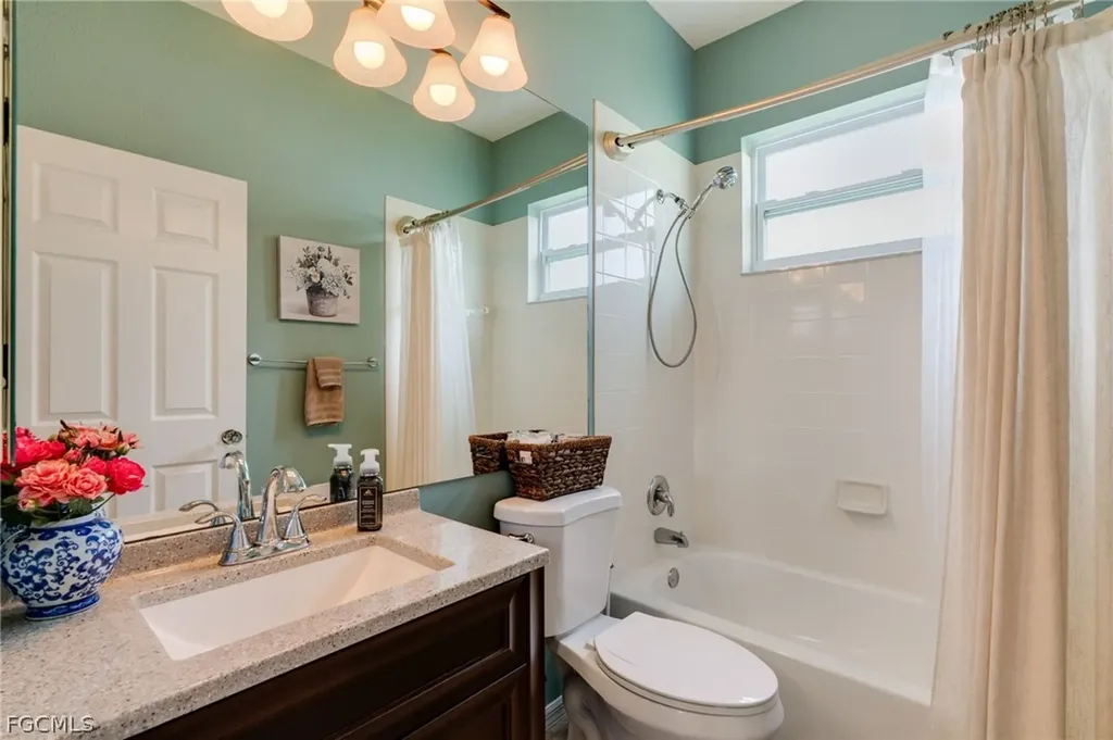 11200 Lakeland Circle Fort Myers FL 33913