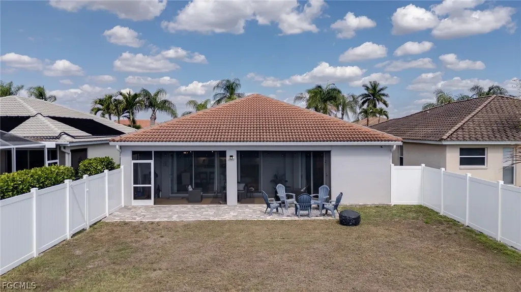 11200 Lakeland Circle Fort Myers FL 33913