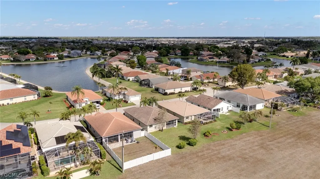 11200 Lakeland Circle Fort Myers FL 33913