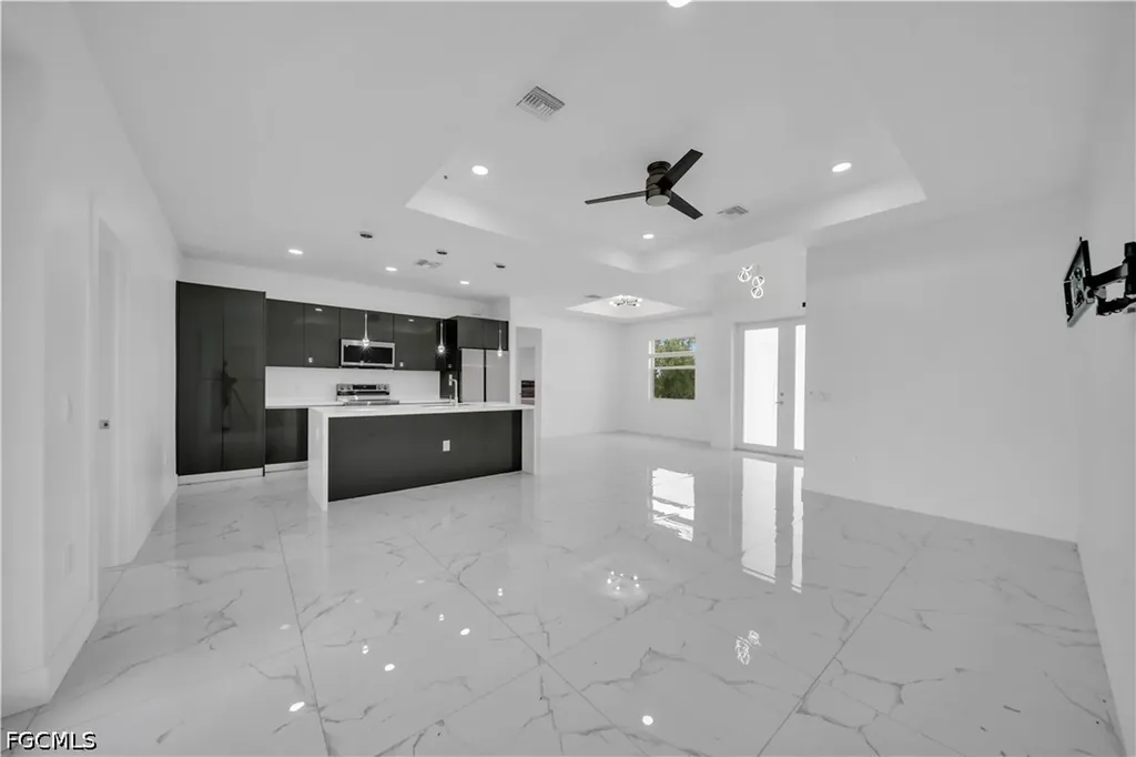 325 Paulcrest Avenue Lehigh Acres FL 33974