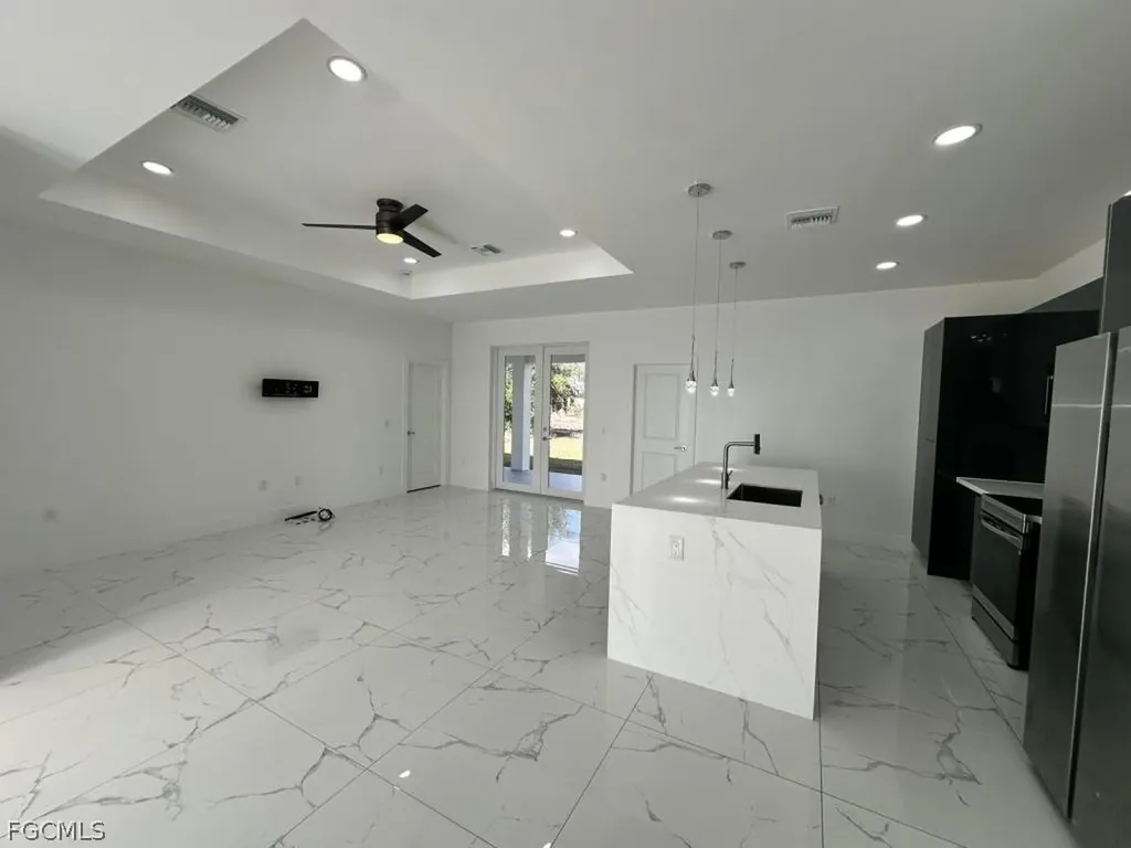 325 Paulcrest Avenue Lehigh Acres FL 33974