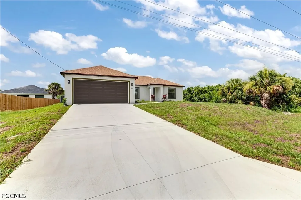 726 Camilla Street E Lehigh Acres FL 33974