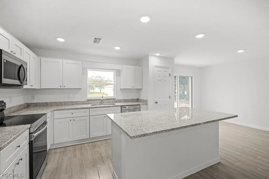 726 Camilla Street E Lehigh Acres FL 33974
