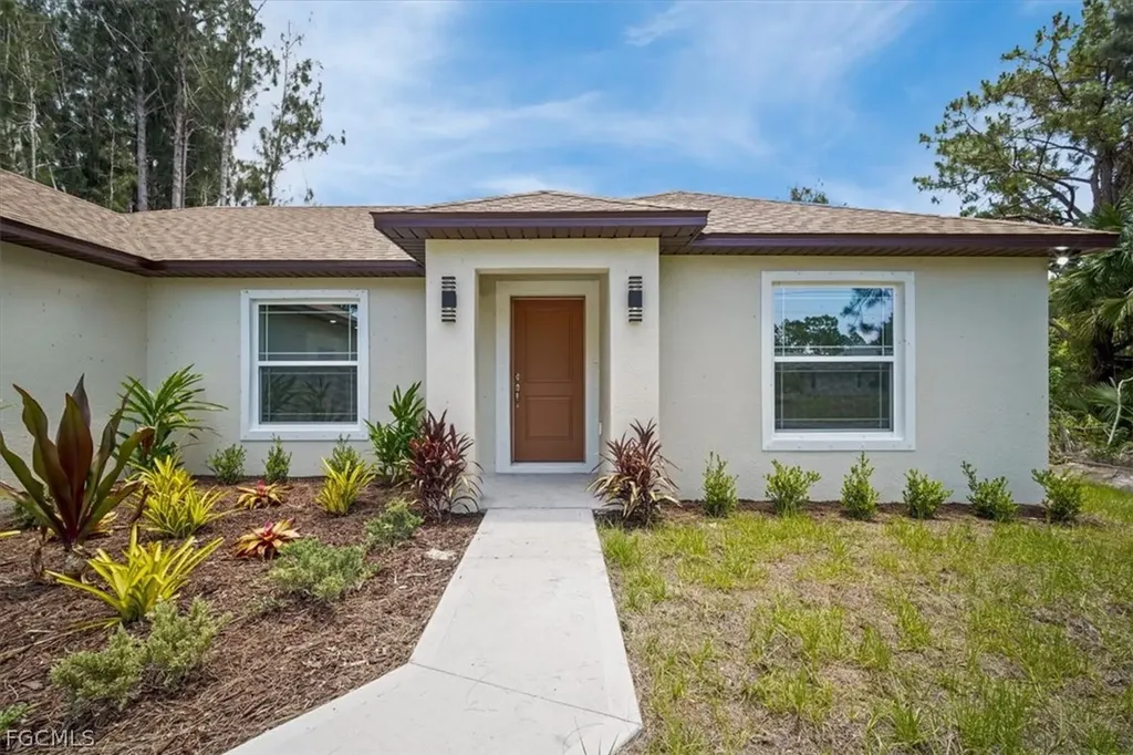 726 Camilla Street E Lehigh Acres FL 33974
