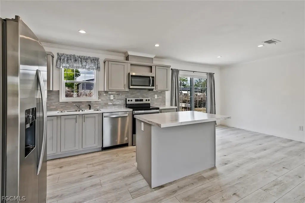 1770 Tucker Lane North Fort Myers FL 33917