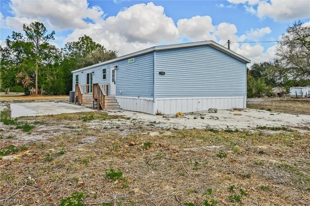 1770 Tucker Lane North Fort Myers FL 33917