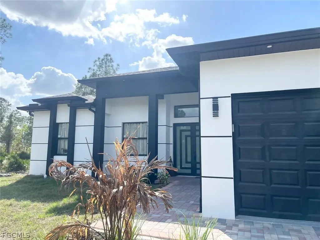 203 Wells Avenue Lehigh Acres FL 33936